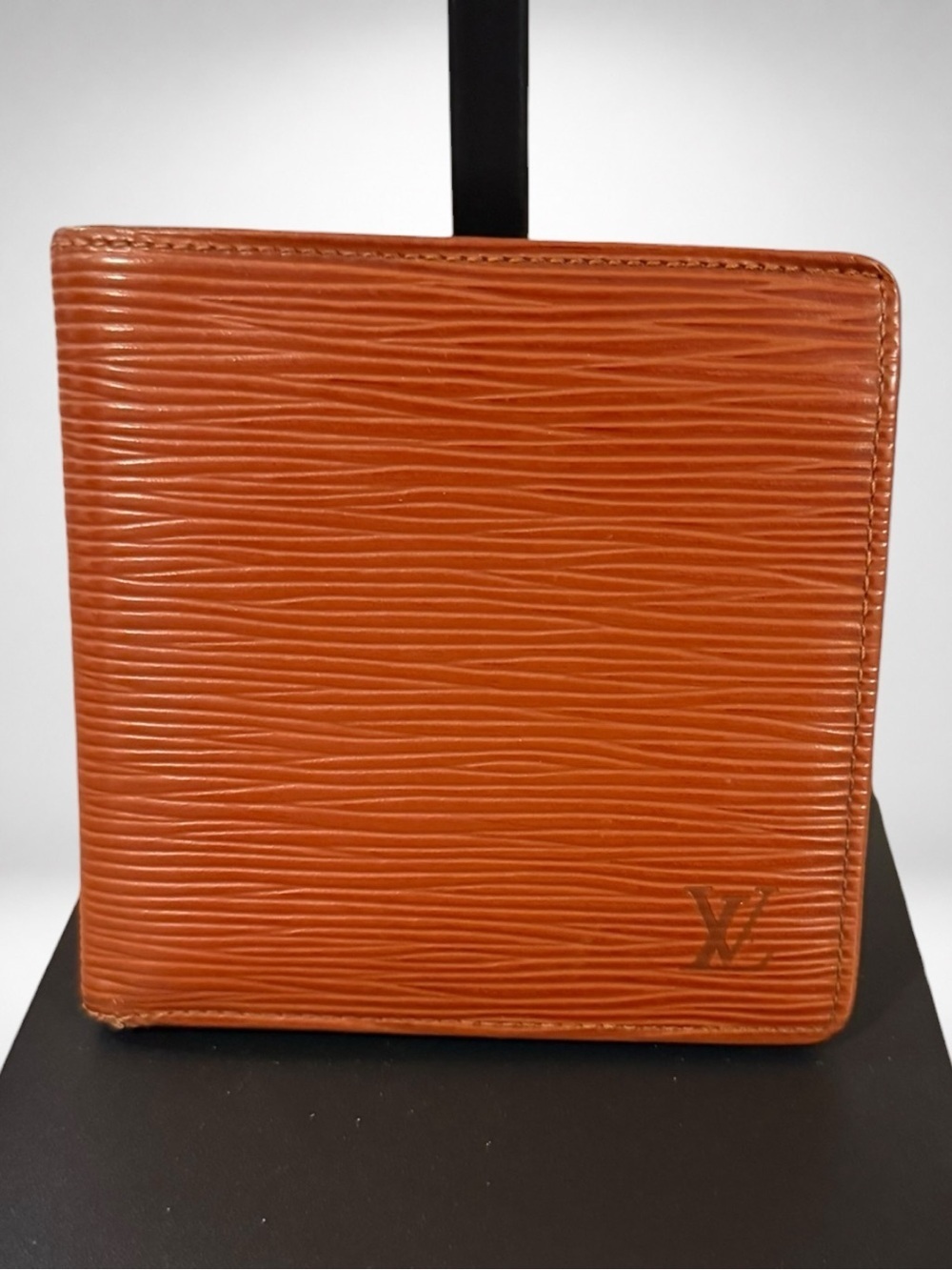 Louis Vuitton Authentic LV Mens Epi Wallet Kenyan Fawn Brown Leather Vintage